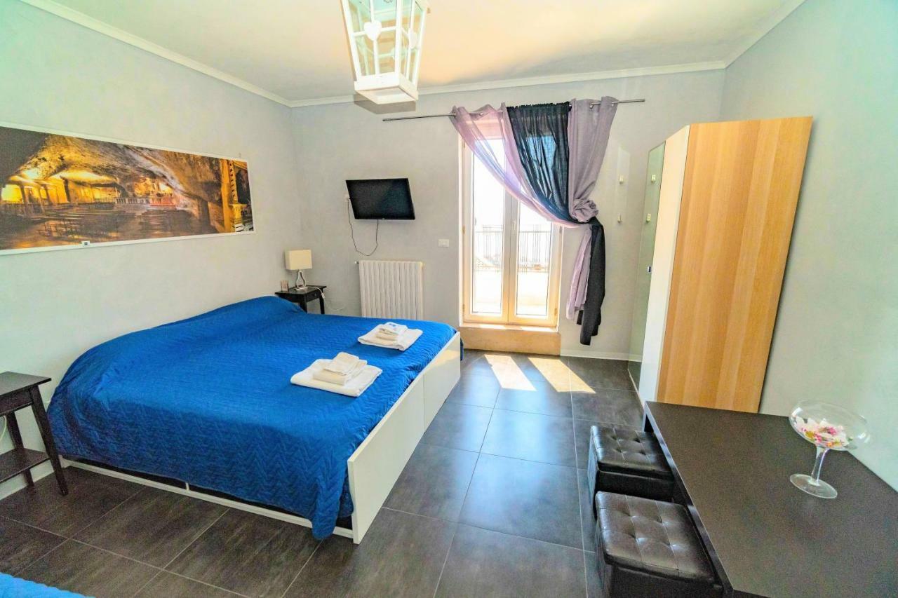 Rooms Gli Arcangeli 2 - Affitti Brevi Italia Монте-Сант'Анджело Екстер'єр фото