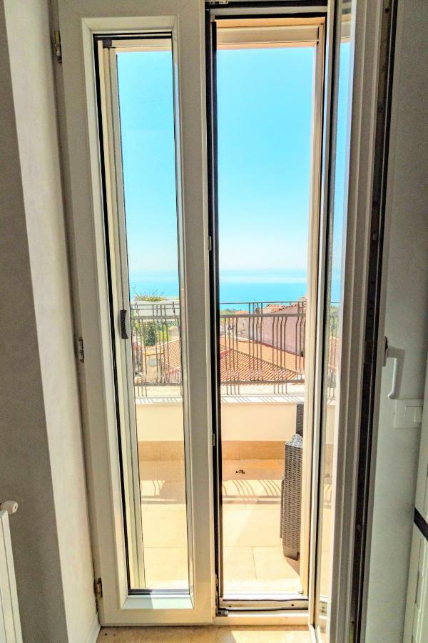 Rooms Gli Arcangeli 2 - Affitti Brevi Italia Монте-Сант'Анджело Екстер'єр фото